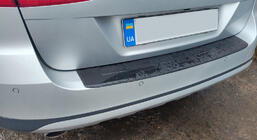 Volkswagen Passat B7 2012–2015 Lišta na zadný nárazník Esa (SW, ABS) fotografia 1