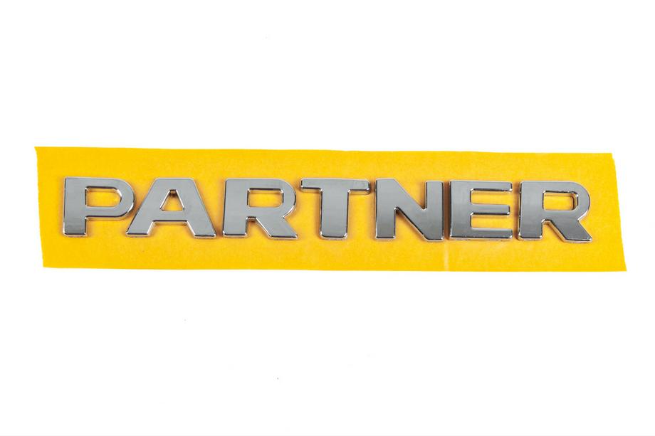 Peugeot Partner Tepee 2008–2018 Nápis Partner (215 x 25 mm) Image