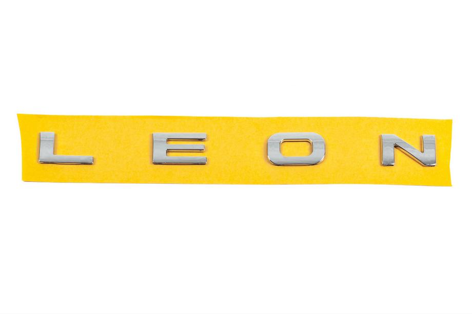 Seat Leon 2005–2012 Leon 2005-2012 nápis 1p0853687739 (278 mm x 25 mm) Image
