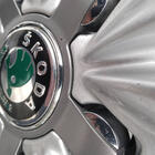 Skoda Nálepky na stredové krytky diskov 56 mm J1009 (4 ks) fotografia 3
