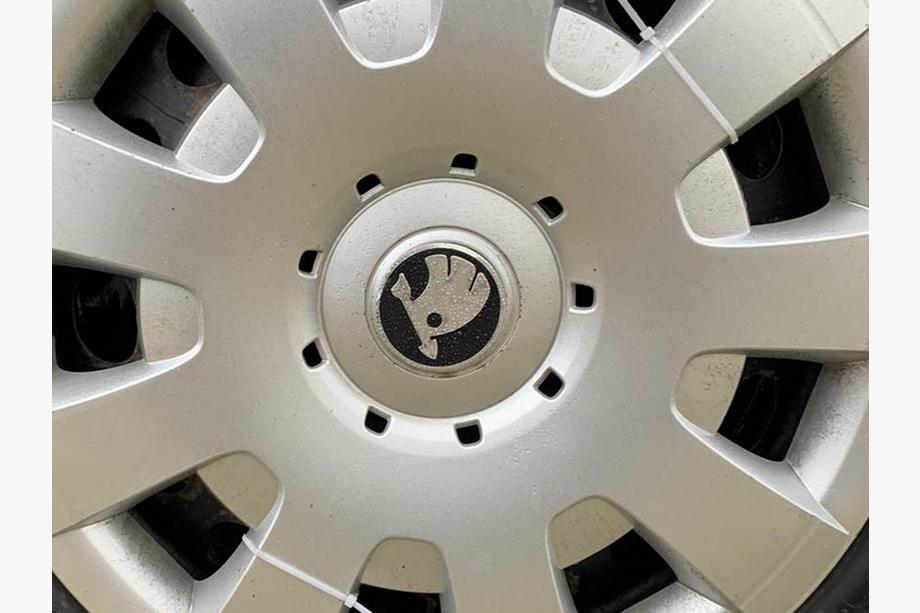 Skoda Nálepky na disky 60 mm 8932A (4 ks) Image