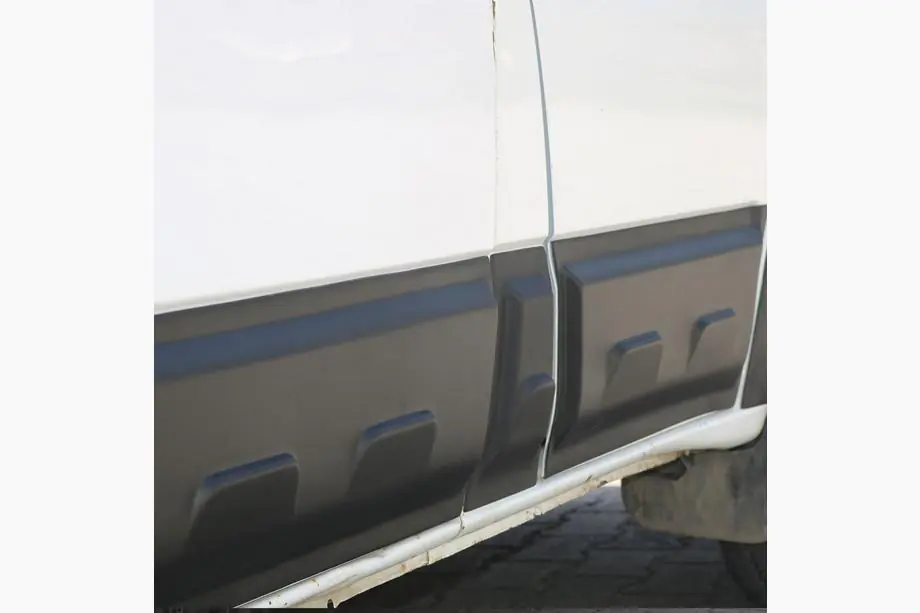 Ford Transit 2000–2014 EuroCap dverové lišty (6 ks, ABS, krátka báza) Fotografia 5