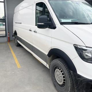 Široké lemy blatníkov (4 ks, čierne) Volkswagen Crafter 2016– fotografia 2