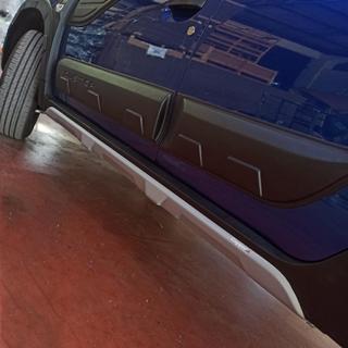 EuroCap kryty bočných prahov (2 ks, sivé) Dacia Duster 2018–2024 fotografia 1