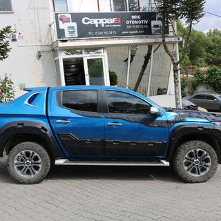Horné lišty dverí 2019+ (6 ks, ABS) Mitsubishi L200 2015–2024 fotografia 3