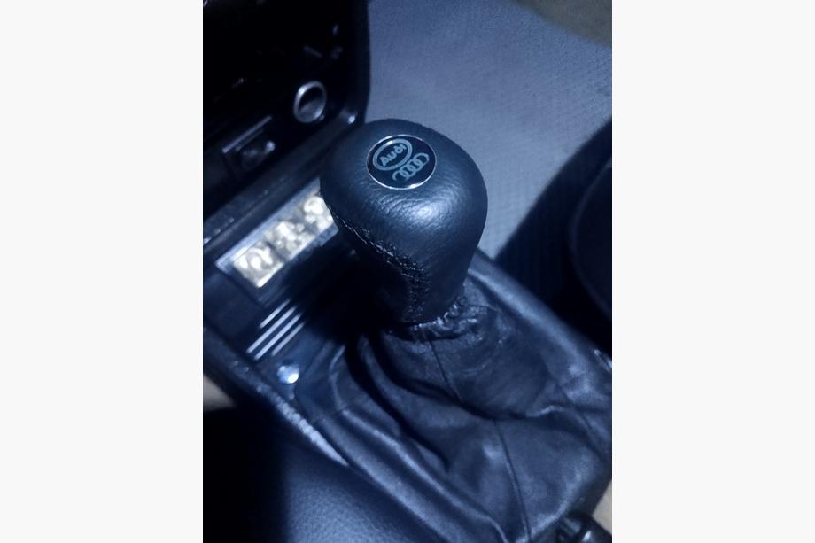 Audi Hlavica radiacej páky V1 (koža) Fotografia 1