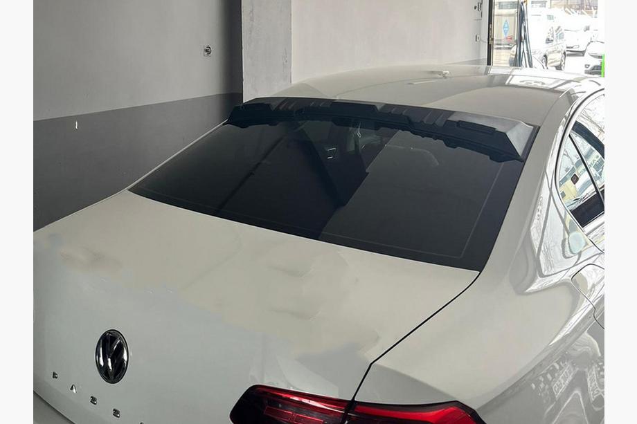 Volkswagen Passat B8 2015–2023 Spojler zadného okna Sedan (EuroCap, ABS) Image
