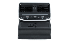 Toyota Land Cruiser 200 2007–2021 Sada na upgrade interiéru pre LC300 (lišty na palubnú dosku) fotografia 10