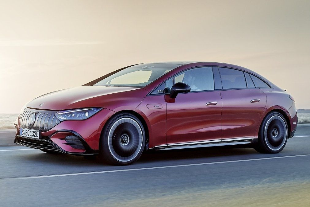 Recenzia elektrického sedanu Mercedes-Benz EQE (V295)