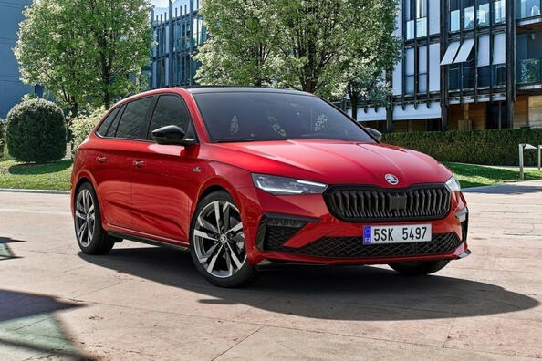 Test modernizovaného hatchbacku Skoda Scala