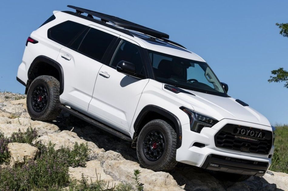 Tretia generácia SUV Toyota Sequoia