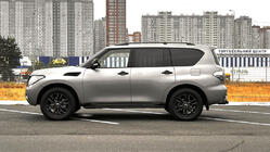 Nissan Armada 2016–2024 Bočné nášľapy New Vision Grey (2 ks, hliník) fotografia 11