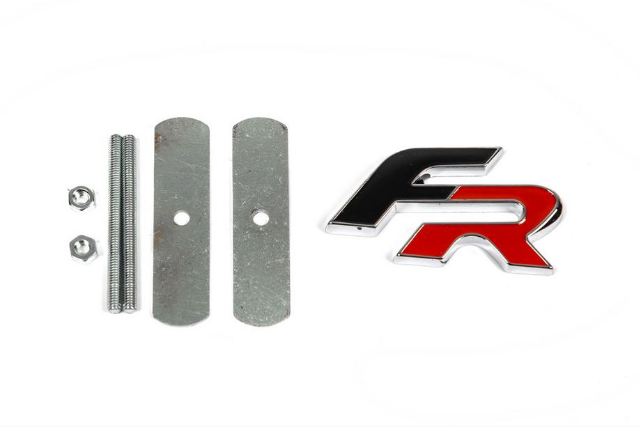 Seat Kovový štítok na mriežku chladiča FR Image