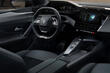 Prehľad kompaktného elektrického hatchbacku Peugeot e-308 fotografia 5