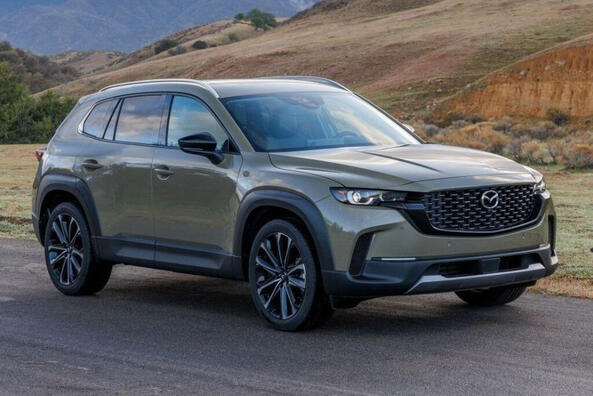 Recenzia crossoveru s pohonom 4x4 Mazda СХ-50