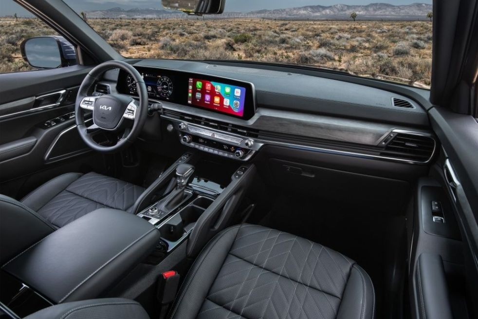 Recenzia modernizovaného crossoveru KIA Telluride