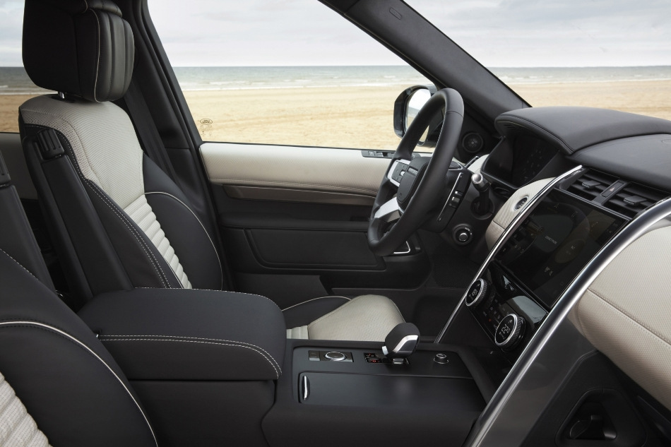 Prehľad piatej generácie Land Rover Discovery