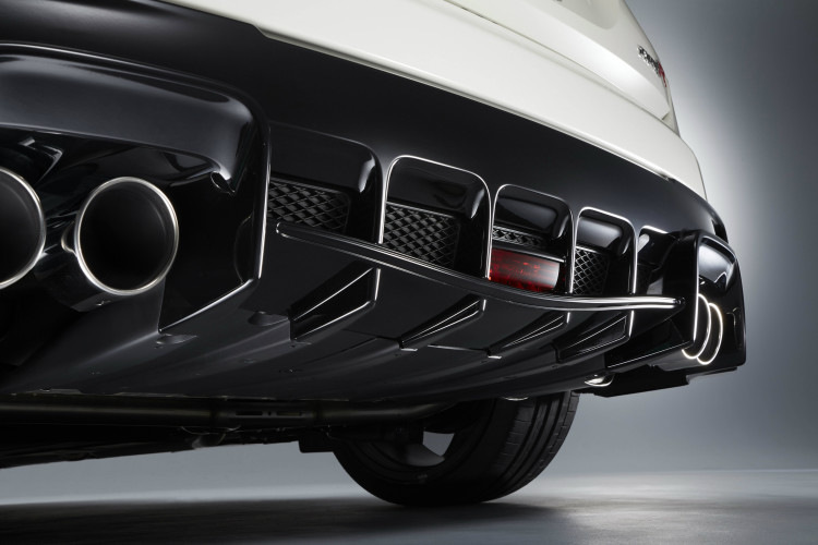 Čo je automobilový difúzor a aké má funkcie?