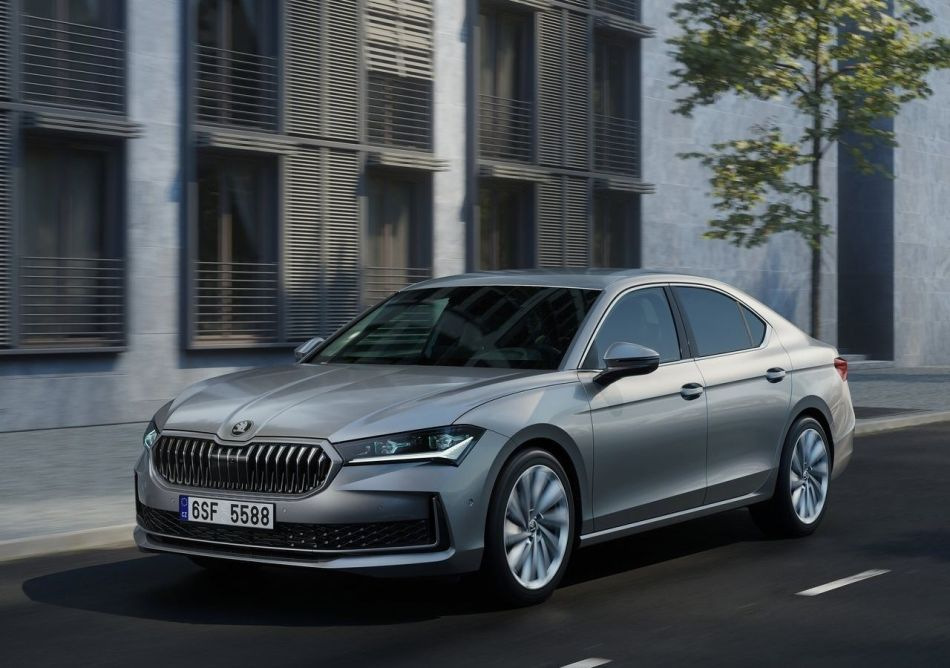 Nová generácia liftbeku Skoda Superb