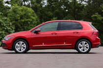 Volkswagen Golf 8 2019– Dverové lišty (4 ks, nerez) fotografia 1