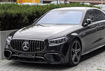 Mercedes S-class W223 2020– AMG S63 bodykit sada s bočnými prahmi fotografia 2
