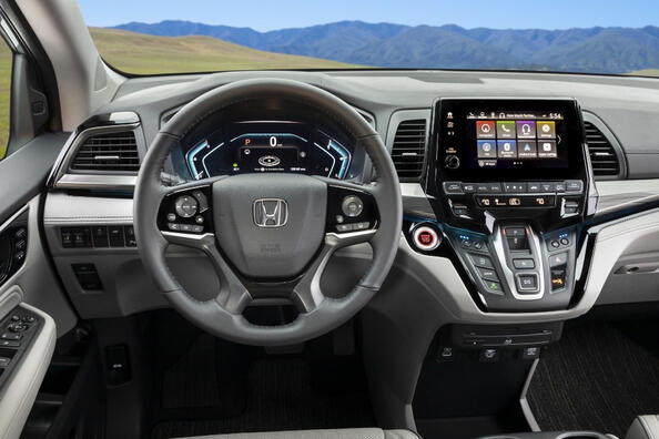 Honda Odyssey: rodinný minivan s jedinečnými vlastnosťami Fotografia 5