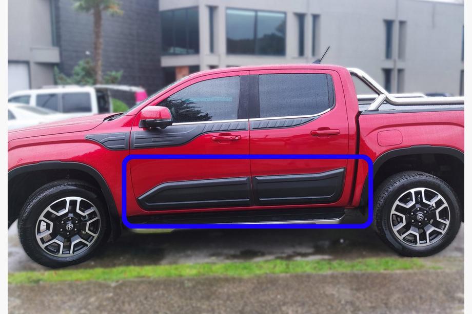 Volkswagen Amarok 2022– Dverové lišty EuroCap (6 ks, ABS) Image