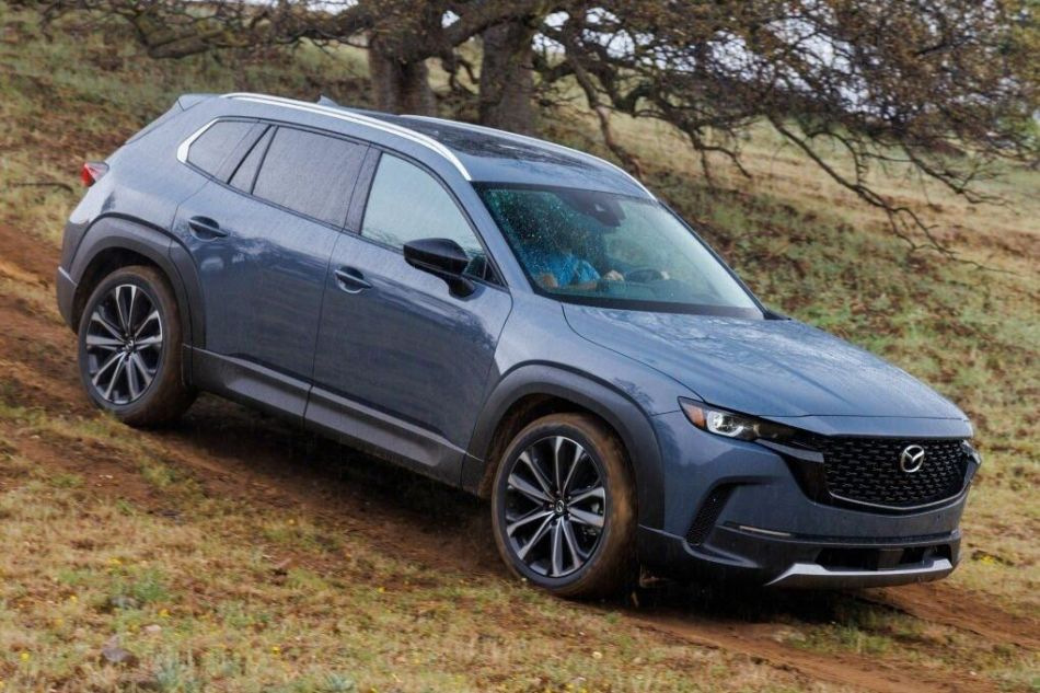 Recenzia crossoveru s pohonom všetkých kolies Mazda CX-50