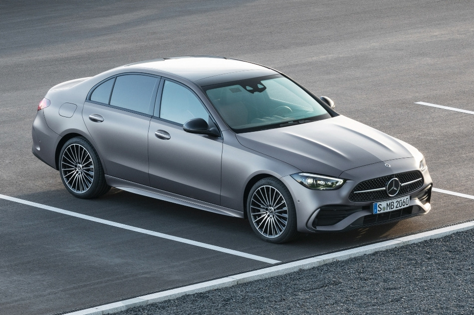 Mercedes-Benz C-Class W206: elegancia a technológie novej generácie