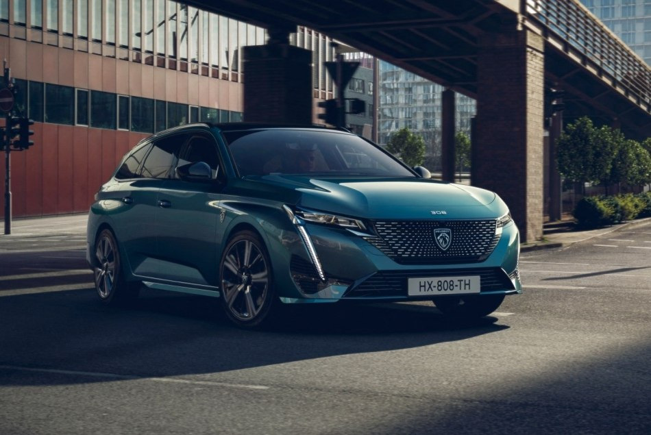 Prehľad tretej generácie kombi Peugeot 308 SW