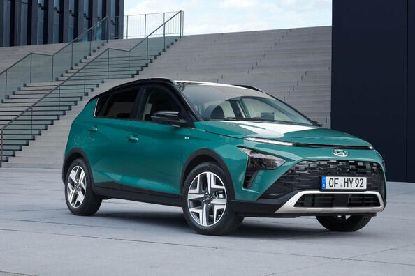 Prehľad kompaktného mestského crossoveru Hyundai Bayon