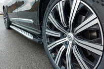 Volvo XC90 2015– Bočné nášľapy Shining (2 ks, hliník) fotografia 7