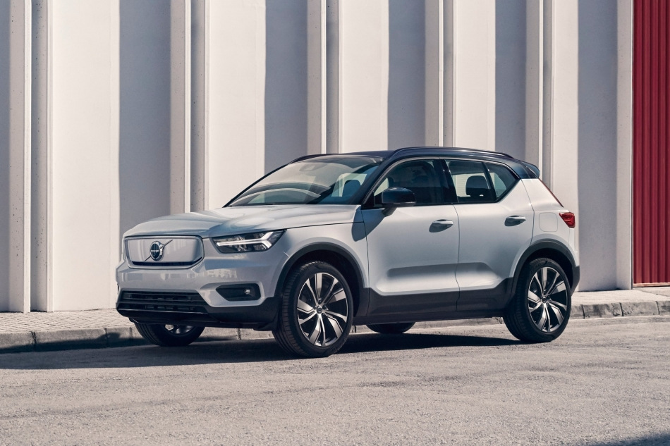 Elektrický crossover s pohonom všetkých kolies Volvo XC40 Recharge