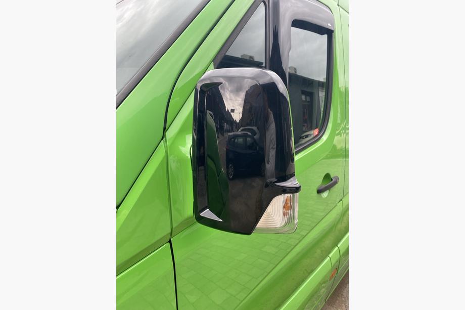 Mercedes Sprinter W906 2006–2018 Kryty spätných zrkadiel BlackEdition (2 ks, plast) Image