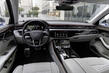 Modernizovaný športový sedan Audi S8 fotografia 5