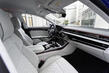 Modernizovaný športový sedan Audi S8 fotografia 6