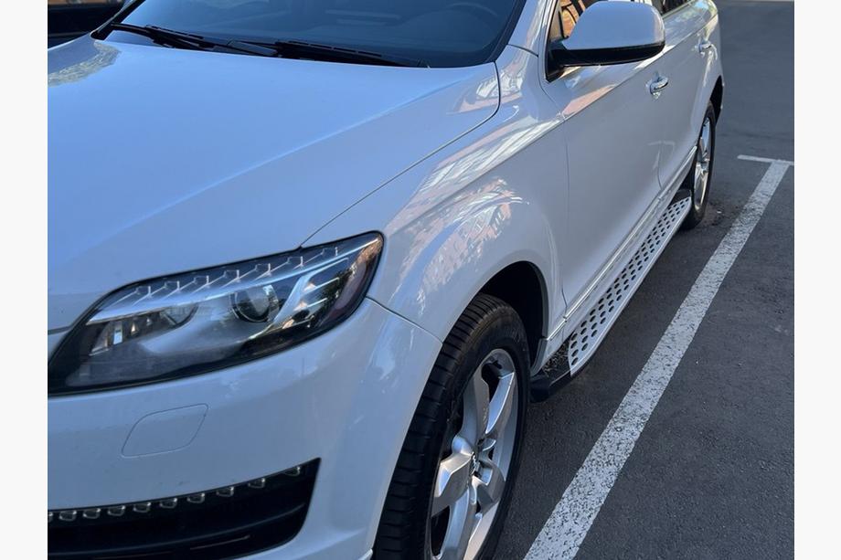 Audi Q7 2005–2015 Bočné nášľapy Shining V1 (2 ks, hliník) Image