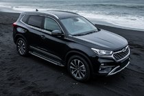 Chery Tiggo 7 2020– Bočné nášľapy RedLine V1 (2 ks, hliník) fotografia 1