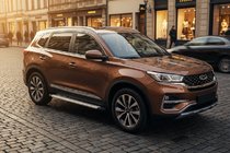 Chery Tiggo 7 2020– Bočné nášľapy Maya V2 (2 ks, hliník) fotografia 1