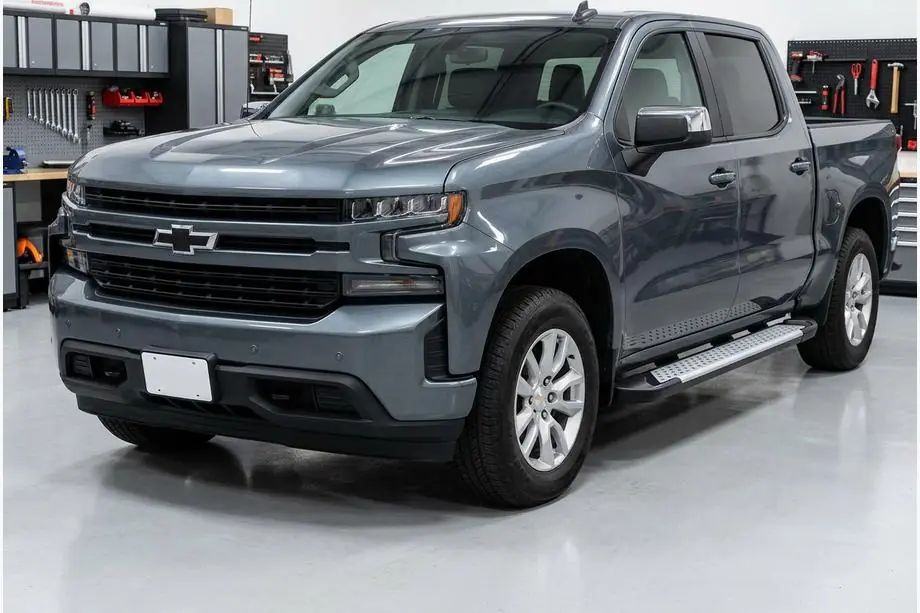 Chevrolet Silverado 2019– Bočné nášľapy Allmond Grey (2 ks, hliník) Image