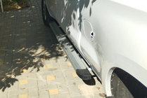 Chevrolet Silverado 2019– Bočné nášľapy Maya V2 (2 ks, hliník) fotografia 2