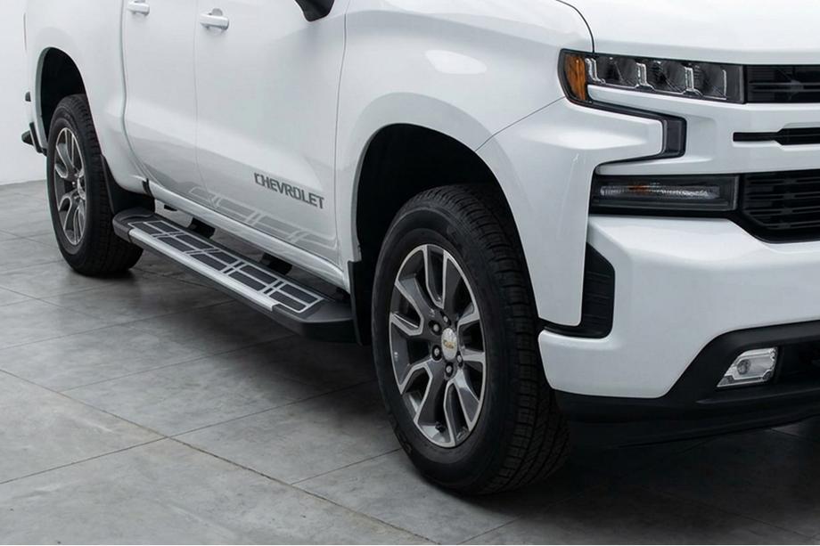 Chevrolet Silverado 2019– Bočné prahy Sunrise (2 ks, hliník) Image