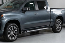 Chevrolet Silverado 2019– Bočné nášľapy New Vision Black (2 ks, hliník) fotografia 3