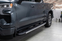 Chevrolet Silverado 2019– Bočné nášľapy Duru (2 ks, hliník) fotografia 2