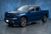 Chevrolet Silverado 2019– Bočné nášľapy Maya Blue (2 ks, hliník) fotografia 1