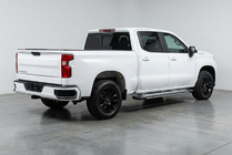 Chevrolet Silverado 2019– Bočné nášľapy Rainbow (2 ks, hliník) fotografia 1