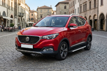 MG ZS 2017–2024 Bočné nášľapy Maya V1 (2 ks, hliník) fotografia 1