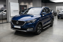 MG ZS 2017–2024 Bočné nášľapy Fullmond (2 ks, hliník) fotografia 1