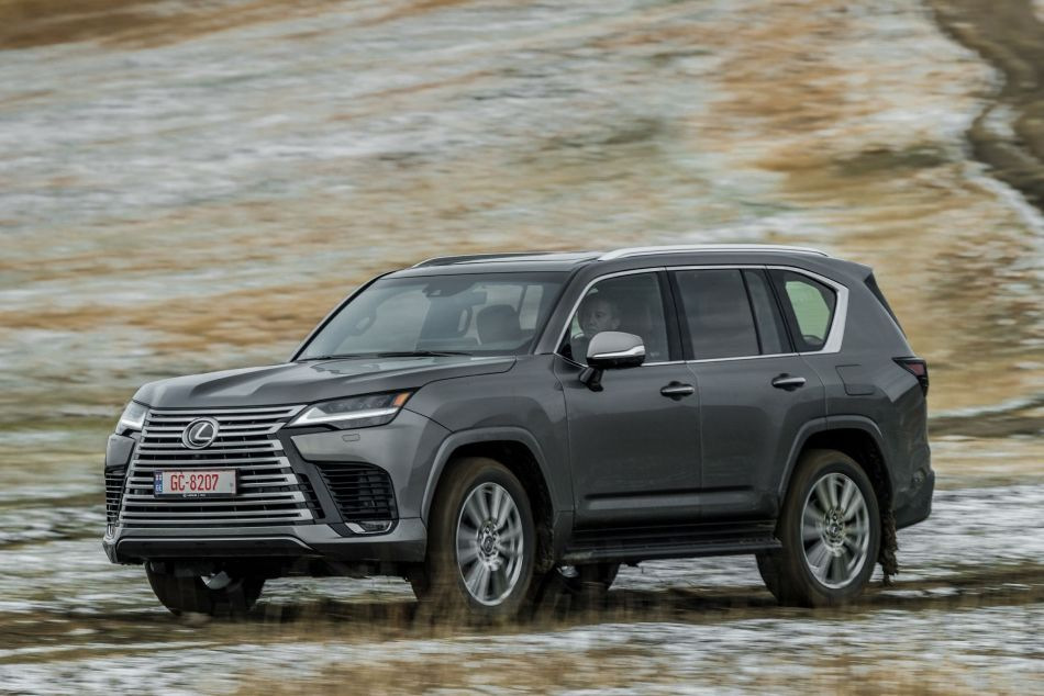 Test SUV Lexus LX štvrtej generácie