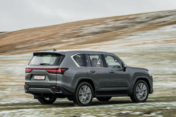 Test SUV Lexus LX štvrtej generácie Fotografia 4